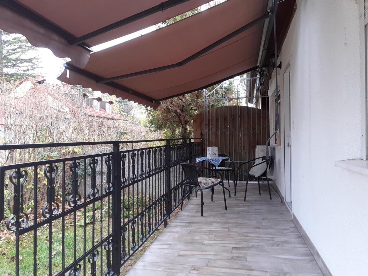 Rose Apartman Balatonlelle Exteriör bild