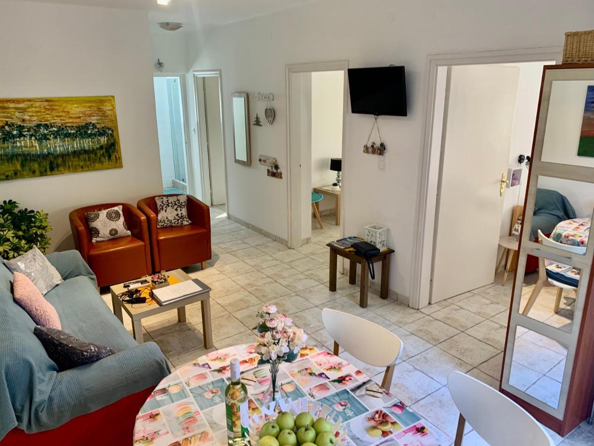 Rose Apartman Balatonlelle Exteriör bild